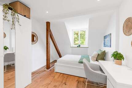 WG-Zimmer in München 740,00 € 11 m²