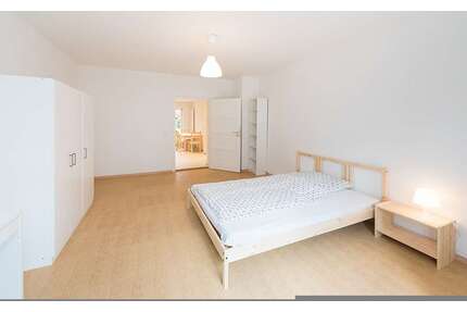 WG-Zimmer in München 975,00 € 19 m²
