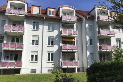 Wie für Sie gemacht: modernisierte 2-Zimmer im DG mit Balkon - Leimen