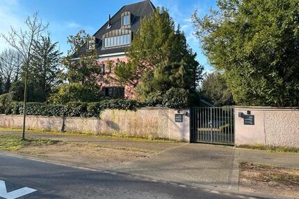 Exklusive 3-Zimmer-Maisonettewohnung mit Parkblick in Meerbusch Alt-Meererbusch