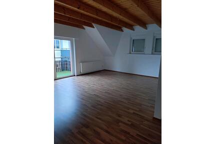 Park nahe 3,5 Zimmer Wohnung in Bad Meinberg - Horn-Bad Meinberg