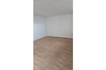 1- Zimmer Wohnung mit Balkon ab sofort frei - Wesel