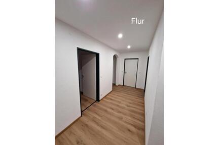 Kernsaniert ! 3-Zimmer EG Wohnung in Gunzenhausen