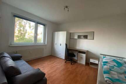 WG-Zimmer in Berlin 620,00 € 19 m²