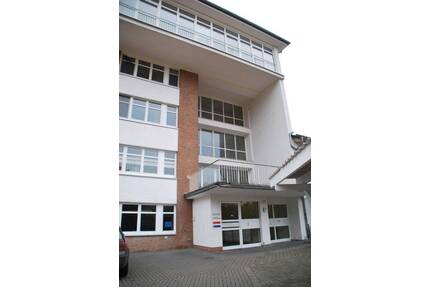 Bad Driburg - 3 Zimmer Wohnung mit Balkon - ruhige Wohnlage