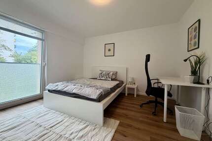WG-Zimmer in München 580,00 € 14 m²