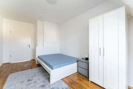 WG-Zimmer in Berlin 750,00 € 14.67 m²