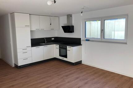 2,5 Zimmer Einliegerwohnung - 765,00&nbsp;EUR Kaltmiete, ca.&nbsp; 60,00&nbsp;m&sup2; in Reutlingen (PLZ: 72768) Altenburg