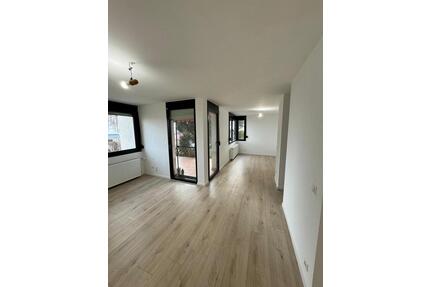 2,5 Zimmer Wohnung Krummenacker - Esslingen am Neckar Brühl