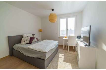 WG-Zimmer in Berlin 665,00 € 14 m²
