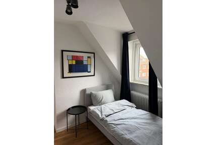 WG-Zimmer in Düsseldorf 699,00 € 15 m²