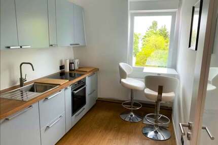 WG-Zimmer in Frankfurt am Main 899,00 € 25 m²