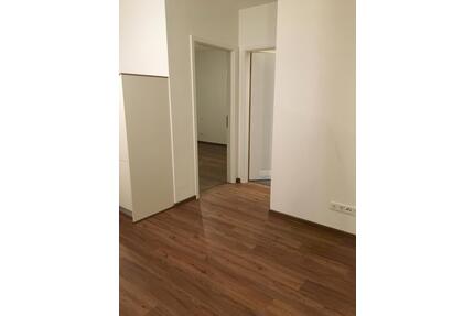 Moderne 2 Zimmer Wohnung mit Balkon in zentraler Lage (Kues) - Bernkastel-Kues