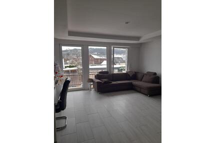 Grosszügige 5 Zimmer Wohnung mit Hobby Raum Garage Balkon - Bergneustadt