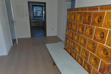 Helle Zwei-Zimmer Erdgeschoß Wohnung mit großer Terrasse+Garten - Ergolding