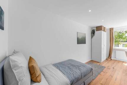 WG-Zimmer in München 875,00 € 13 m²