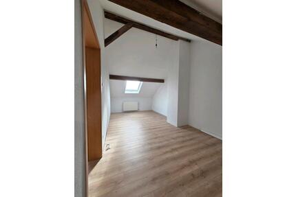 2 Zimmer DG-Wohnung am Litermont - Nalbach