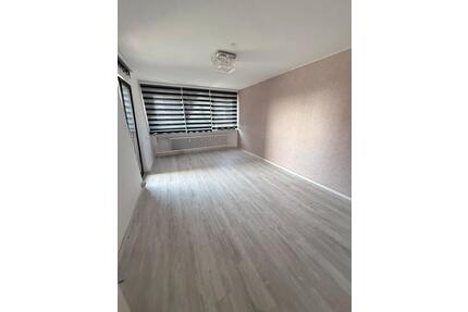 Aktuell: 3 Zimmer - 75 m2 - 3.OG - Geestemünde - Bremerhaven