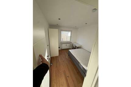 WG-Zimmer in München 710,00 € 9 m²