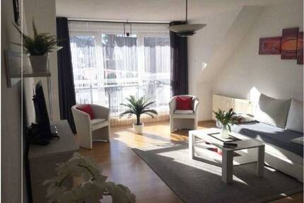 ***Tolle helle, grosse 2 Zimmer Wohnung mit BalkonDachgaube in Schieder-Schwalenberg***