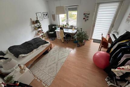 WG Zimmer ab 01.06 - An Studenten oder Berufstätigen - Heuchelheim a. d. Lahn