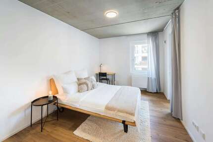 WG-Zimmer in Frankfurt am Main 665,00 € 14 m²
