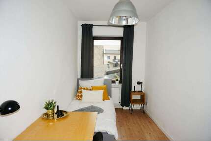 WG-Zimmer in Berlin 620,00 € 12 m²