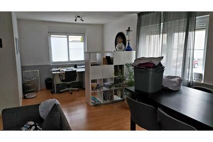 Helle 2 Zimmer Wohnung mit Balkon in zentraler Lage von Wadgassen