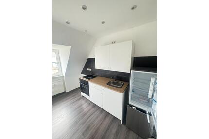 Moderne helle Wohnung 2ZKDB Erstbezug Saniert mit KÜCHE in Inrath - Krefeld Benrad