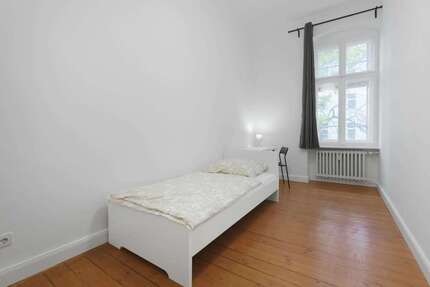 WG-Zimmer in Berlin 670,00 € 13 m²