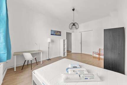 WG-Zimmer in Berlin 725,00 € 12 m²