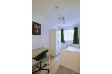WG-Zimmer in Düsseldorf 619,00 € 9 m²