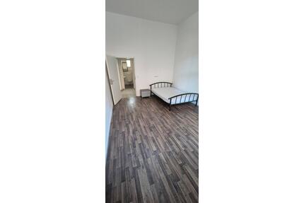 Helle WG-Zimmer zu vermieten - 580,00&nbsp;EUR Kaltmiete, ca.&nbsp; 120,00&nbsp;m&sup2; in Mannheim (PLZ: 68305) Gartenstadt