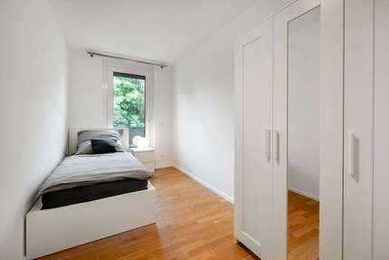 WG-Zimmer in München 890,00 € 10 m²