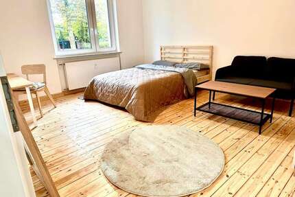 WG-Zimmer in Berlin 999,00 € 16 m²