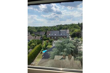 Helle 2,5-Zimmer Dachgeschosswohnung in Bochum-Oberdahlhausen