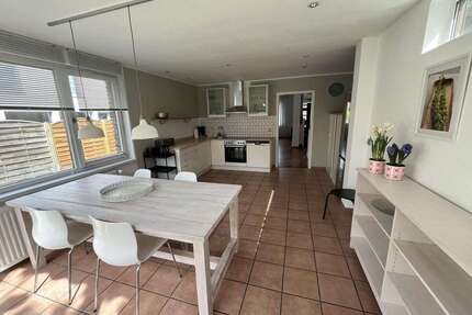 Wohnen auf Zeit in Krefeld 1.350,00 €