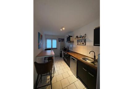 Für Studierende: Helle große 2-Zimmer-Wohnung WG-geeignet - Mannheim Innenstadt