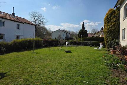 3-Zimmer-DG-Whg. mit Gartennutzung in Stgt.-Heumaden - Stuttgart