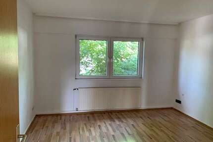 Wohnung zum Mieten in Gelsenkirchen 360,00 € 57.69 m²