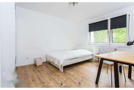 WG-Zimmer in Frankfurt am Main 700,00 € 12 m²