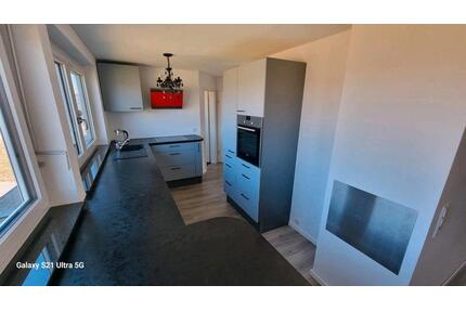 3,5 Zimmer Dachwohnung Friedrichshafen-Waggershausen