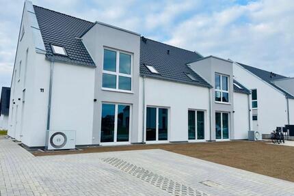 Neubauwohnung 4-Zimmer mit Dachboden im Neuen Stadtviertel - Papendorf