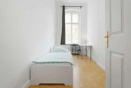 WG-Zimmer in Berlin 590,00 € 10 m²