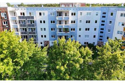 Wohnung zum Mieten in Rostock 432,00 € 50.82 m²