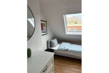 WG-Zimmer in Düsseldorf 699,00 € 15 m²