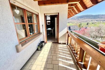 Ländlich und Gemütlich - Großzügige 3 Zimmer Wohnung mit Balkon und Garage in Oberschopfheim - Friesenheim