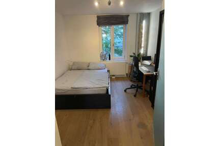 WG-Zimmer in München 999,00 € 15 m²