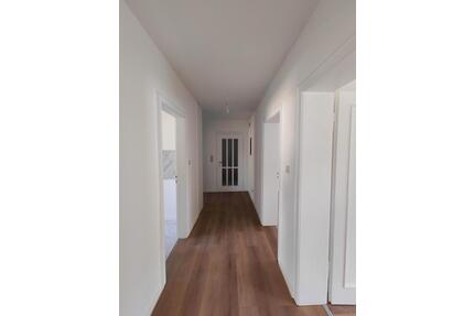 3 ZIMMER Wohnung - 850,00&nbsp;EUR Kaltmiete, ca.&nbsp; 72,00&nbsp;m&sup2; in Kehl (PLZ: 77694)