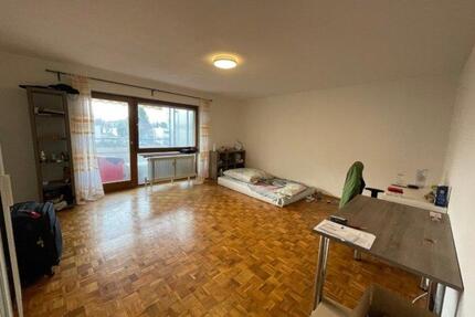 Teil möbiliertes 25qm Zimmer in Karlsruhe Nordweststadt in netter